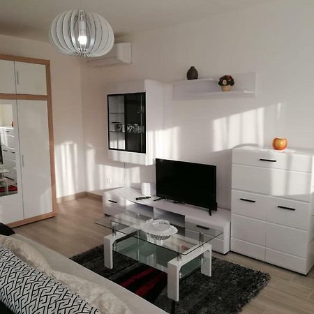 Apartment White Pula Exterior foto